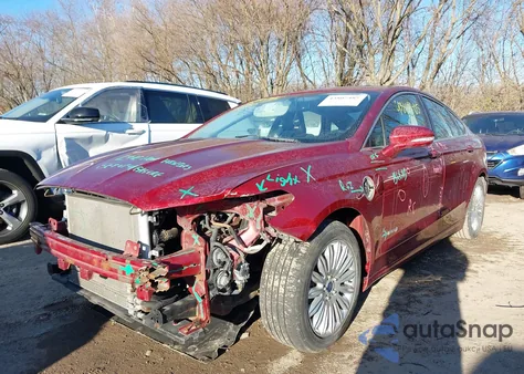 2013 Ford Fusion Energi Se Luxury from USA, damaged, VIN 3FA6P0PU6DR247369